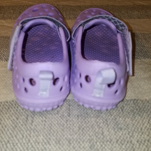 💥 Girls Western Chief Croc Like Shoes - Picture 4 of 5